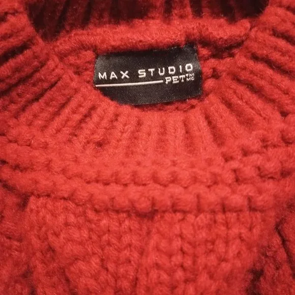 Max Studio Pet Cable-Knit Dog Sweater, Size S, Pre-Owned - Picture 3 of 3